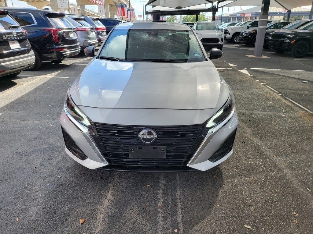 Thumbnail: 2024 Nissan Altima - 2