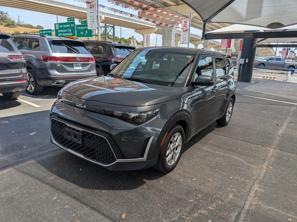 Thumbnail: 2023 Kia Soul - 1