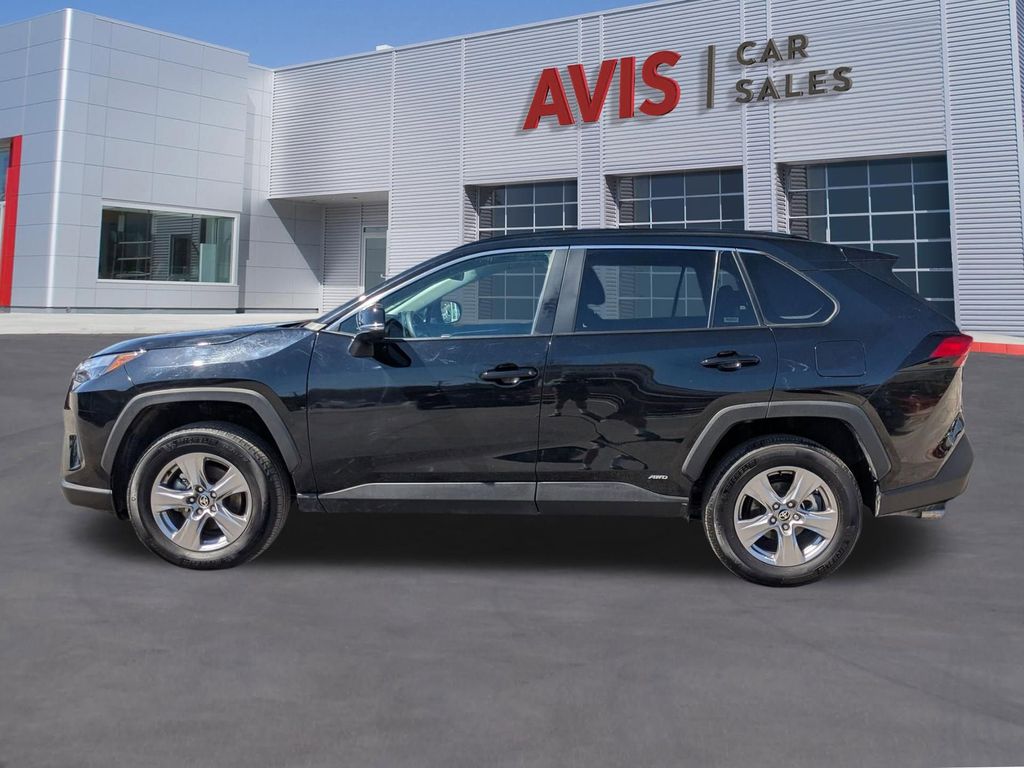 Thumbnail: 2025 Toyota RAV4 - 2