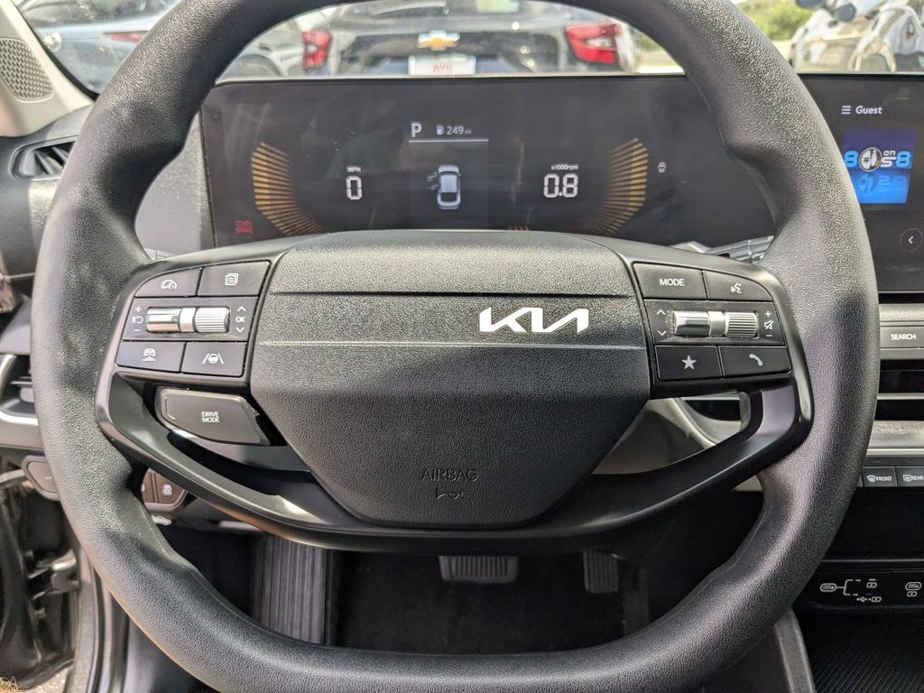 Thumbnail: 2025 Kia K4 - 16