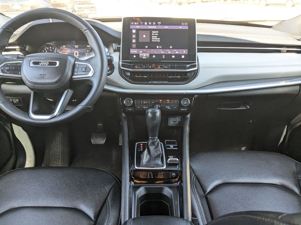 Thumbnail: 2025 Jeep Compass - 25