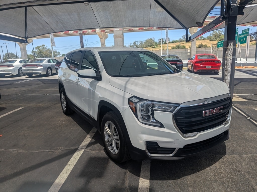 Thumbnail: 2024 GMC Terrain - 6