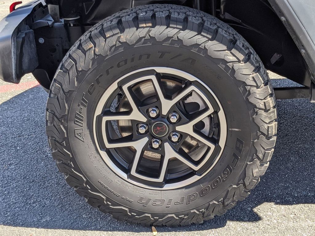 Thumbnail: 2025 Jeep Wrangler - 28