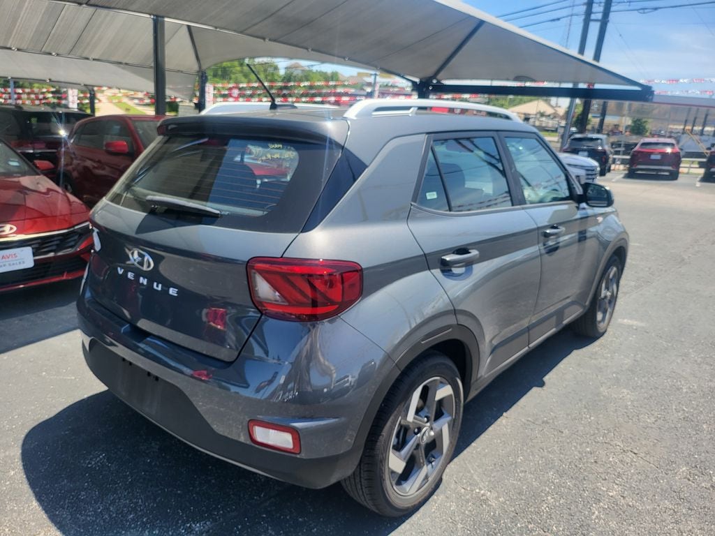 Thumbnail: 2025 Hyundai Venue - 8