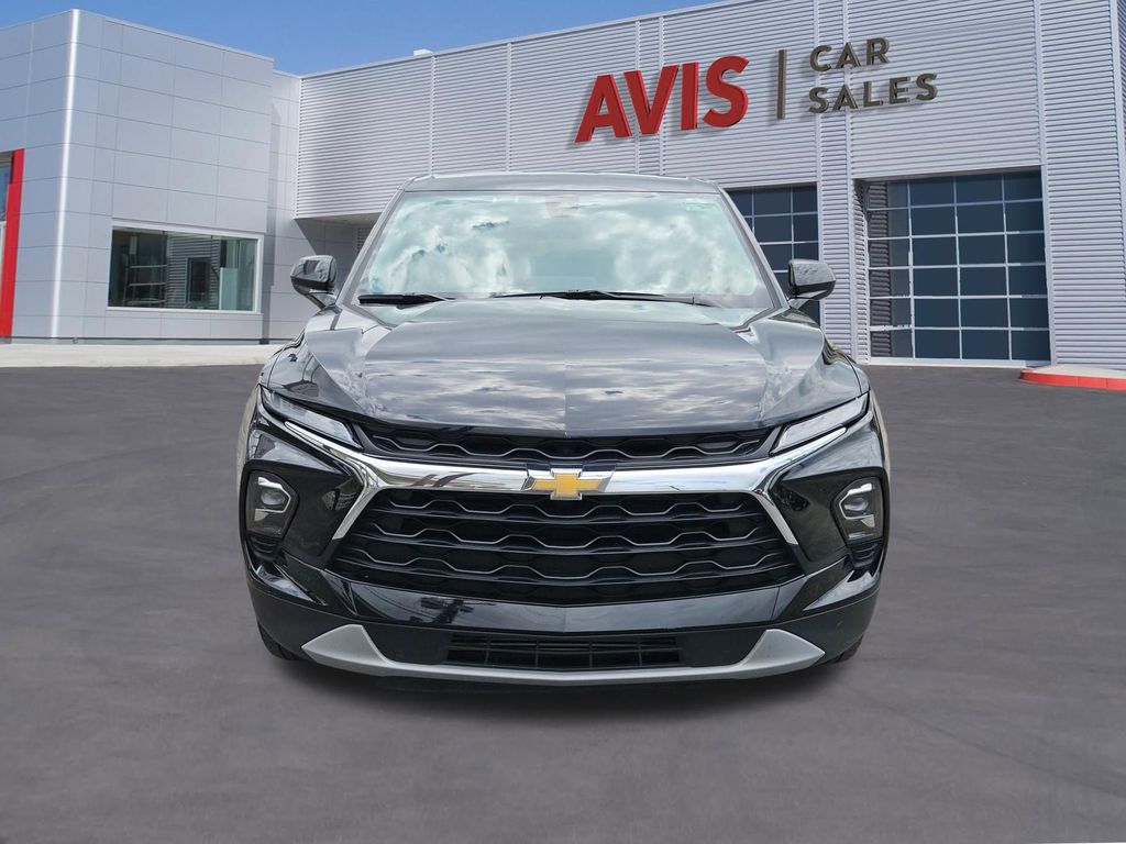 Thumbnail: 2025 Chevrolet Blazer - 10