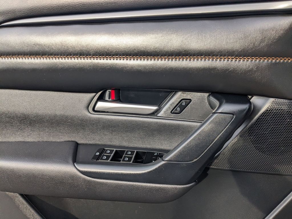 Thumbnail: 2025 Mazda CX-50 - 15