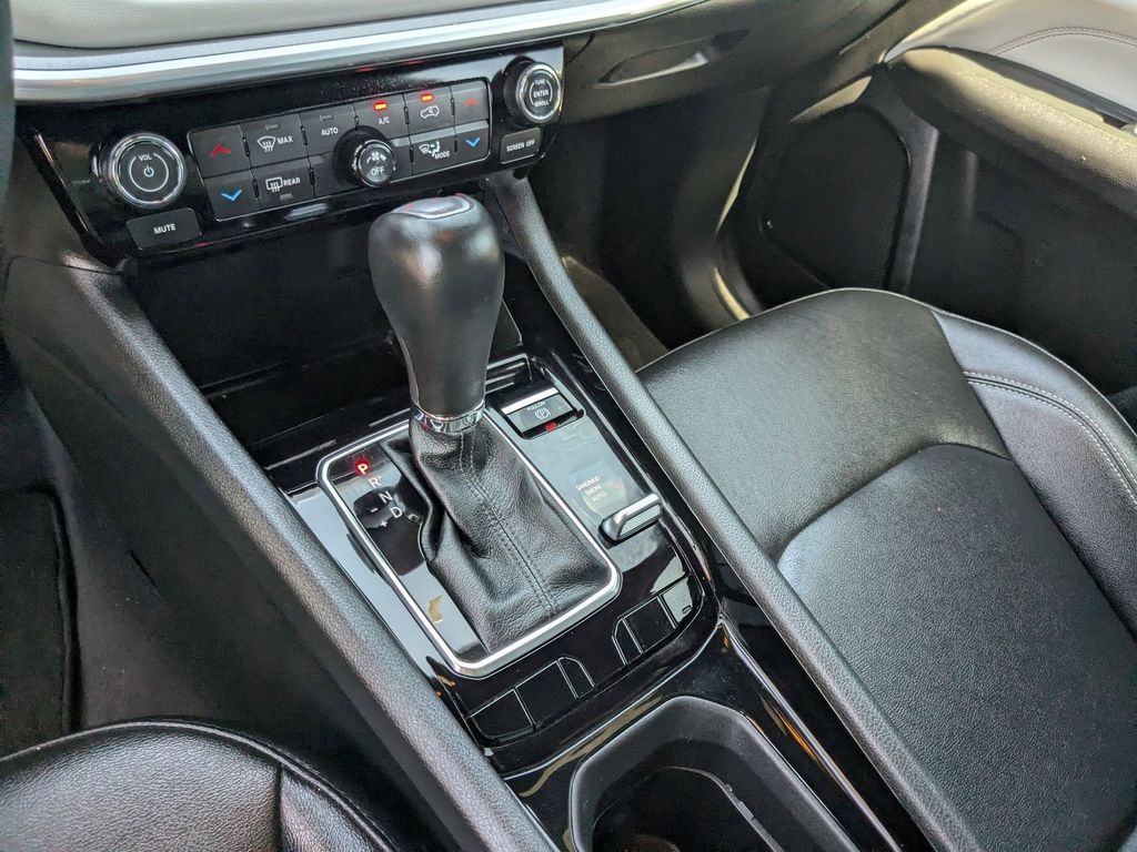 Thumbnail: 2025 Jeep Compass - 23