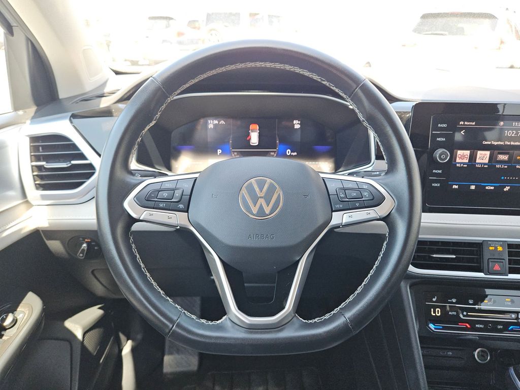 Thumbnail: 2025 Volkswagen Taos - 23