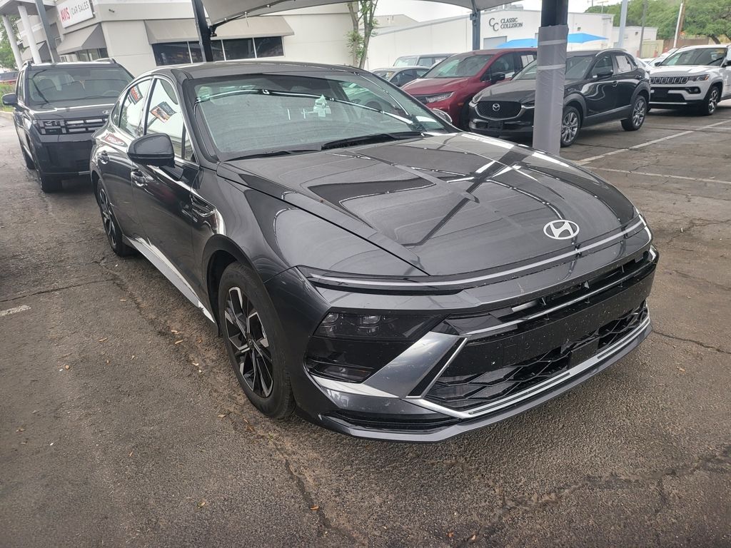 Thumbnail: 2025 Hyundai Sonata - 3