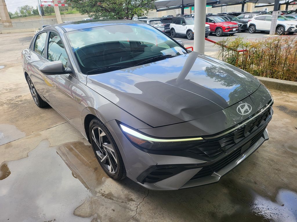 Thumbnail: 2025 Hyundai Elantra - 2