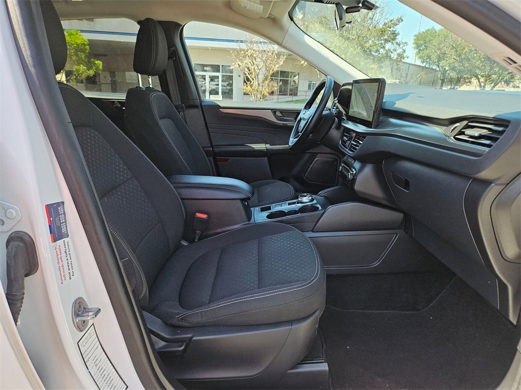 Thumbnail: 2024 Ford Escape - 30