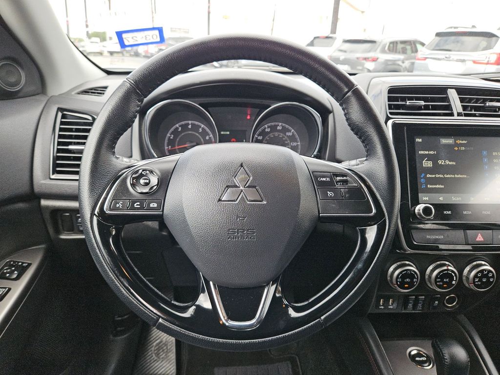 Thumbnail: 2025 Mitsubishi Outlander Sport - 23