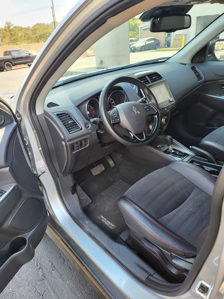 Thumbnail: 2024 Mitsubishi Outlander Sport - 5