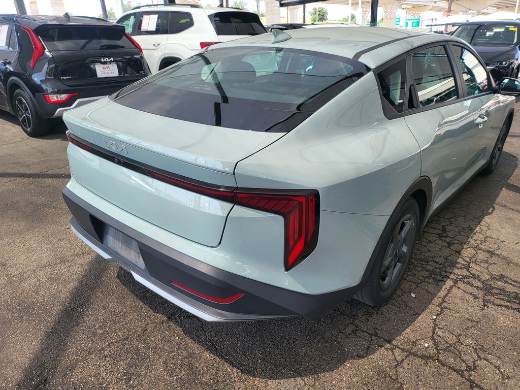 Thumbnail: 2025 Kia K4 - 8