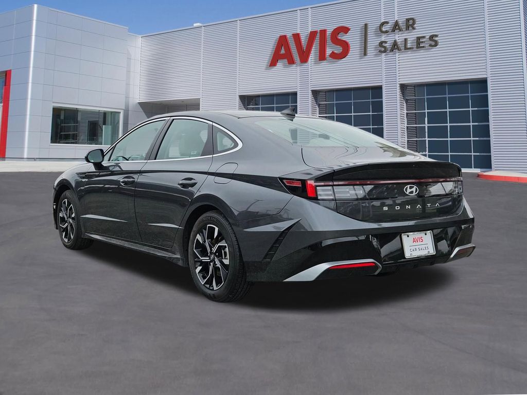 Thumbnail: 2025 Hyundai Sonata - 3