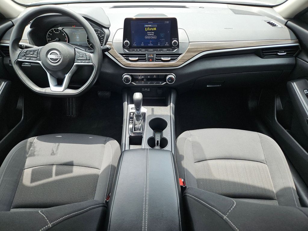 Thumbnail: 2025 Nissan Altima - 19