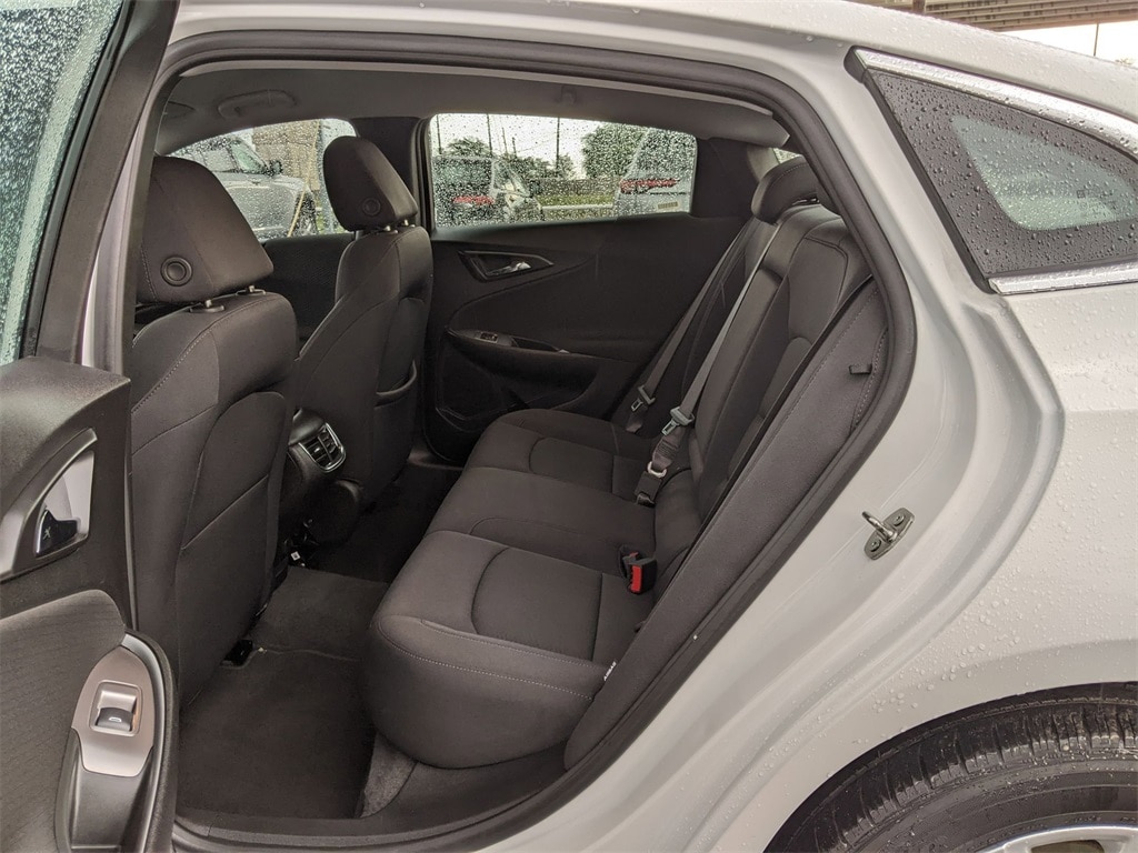 2024 Chevrolet Malibu LT 25