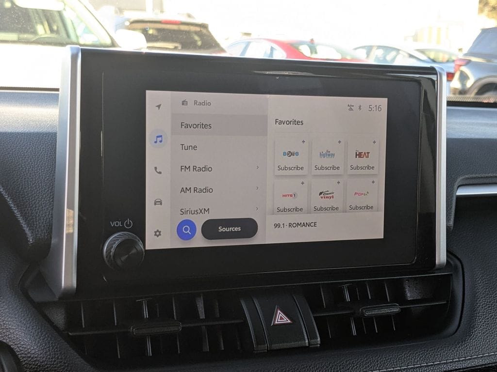 Thumbnail: 2025 Toyota RAV4 - 18