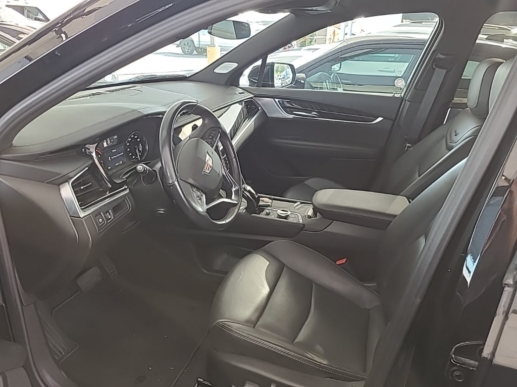 2024 Cadillac XT6 Premium Luxury 4
