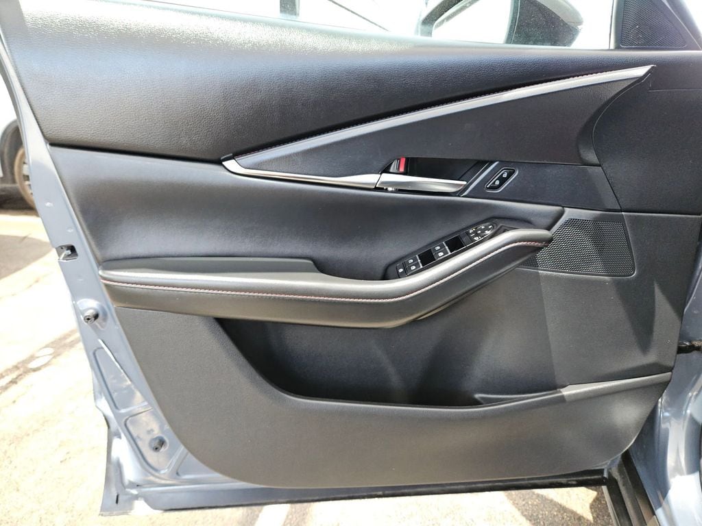 Thumbnail: 2025 Mazda CX-30 - 14