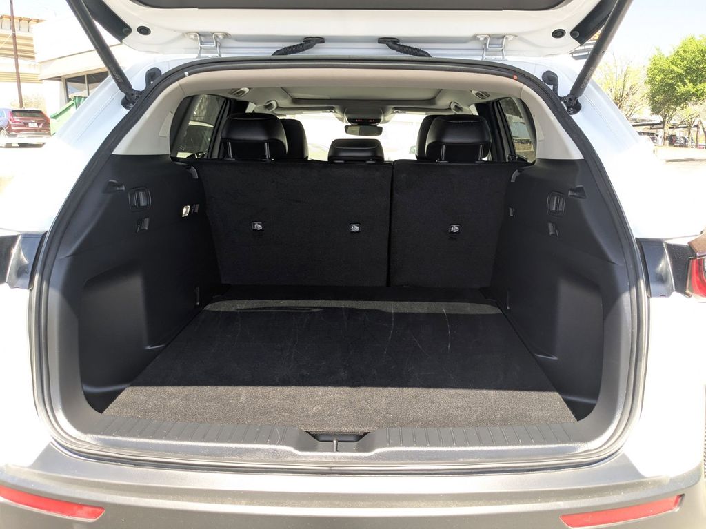 Thumbnail: 2025 Mazda CX-50 - 27