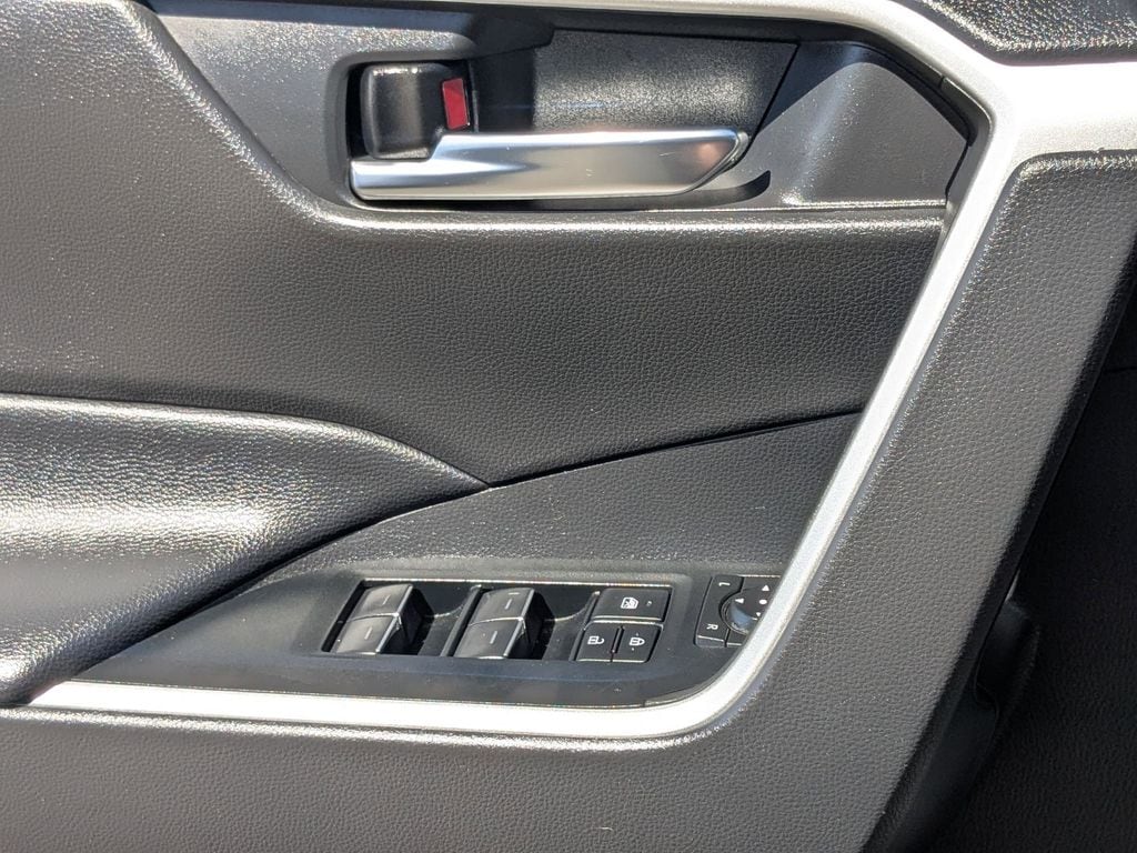 Thumbnail: 2025 Toyota RAV4 - 16