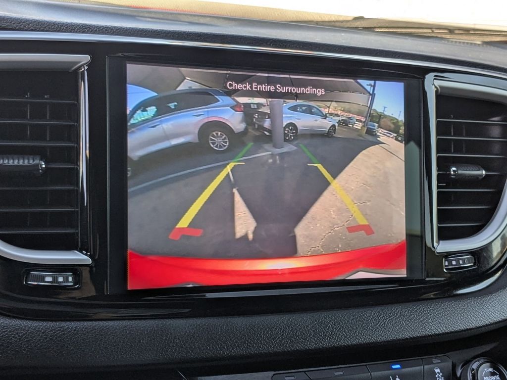 Thumbnail: 2025 Chrysler Pacifica - 19