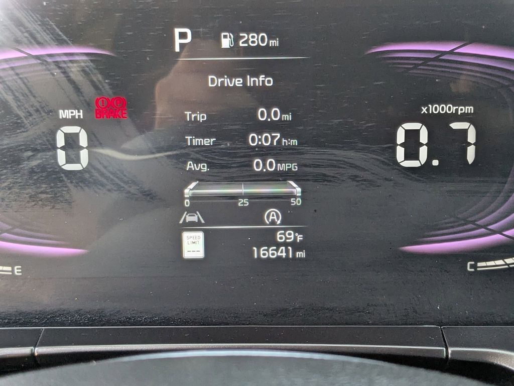 Thumbnail: 2025 Kia Telluride - 18