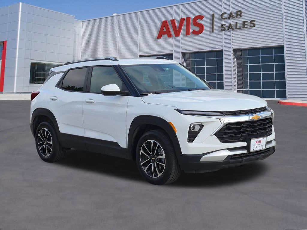 2025 Chevrolet Trailblazer LT - Photo 3