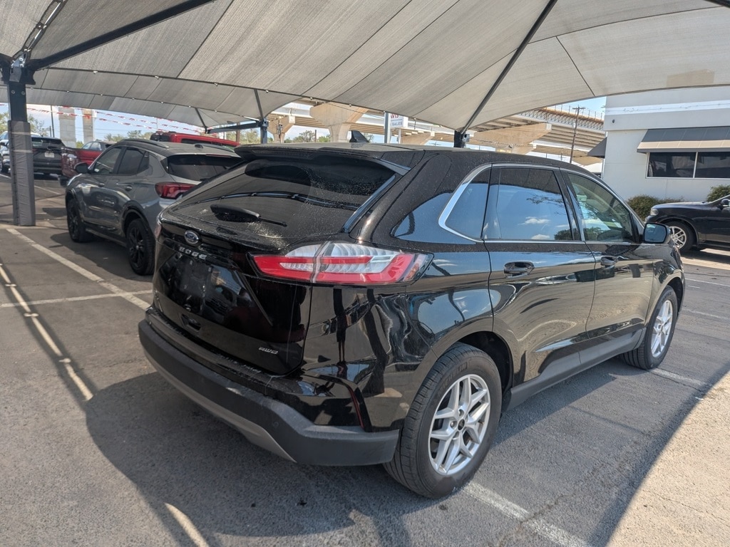 Thumbnail: 2024 Ford Edge - 8