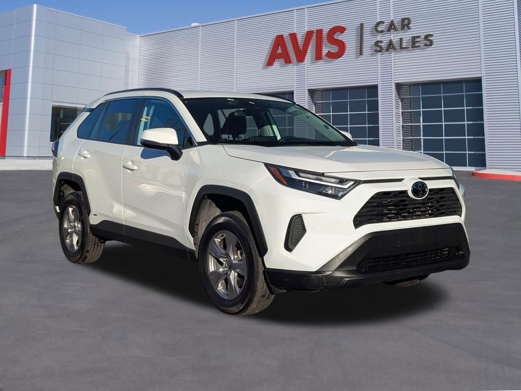 Thumbnail: 2025 Toyota RAV4 - 9