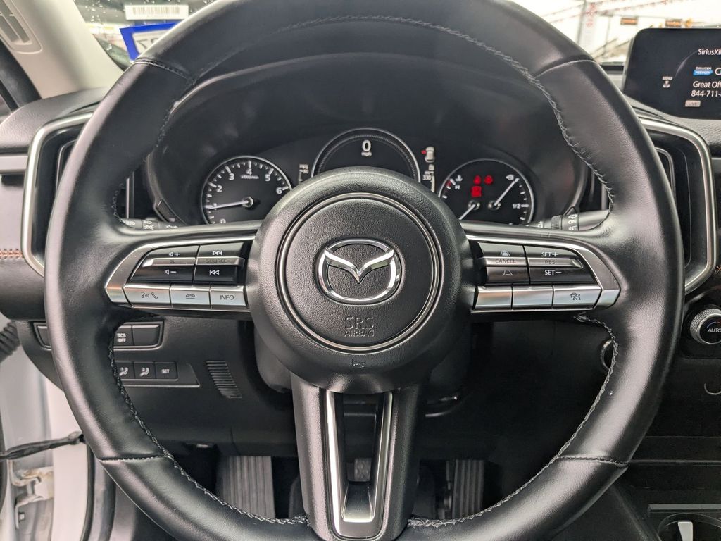 Thumbnail: 2025 Mazda CX-50 - 17