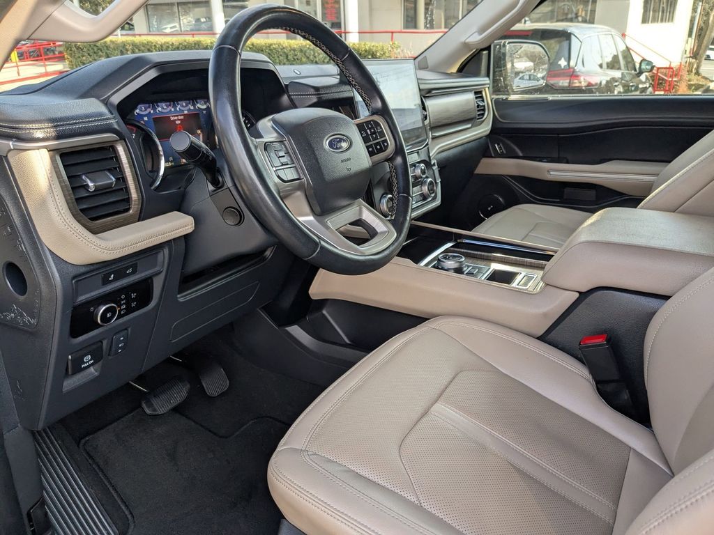 Thumbnail: 2024 Ford Expedition MAX - 13