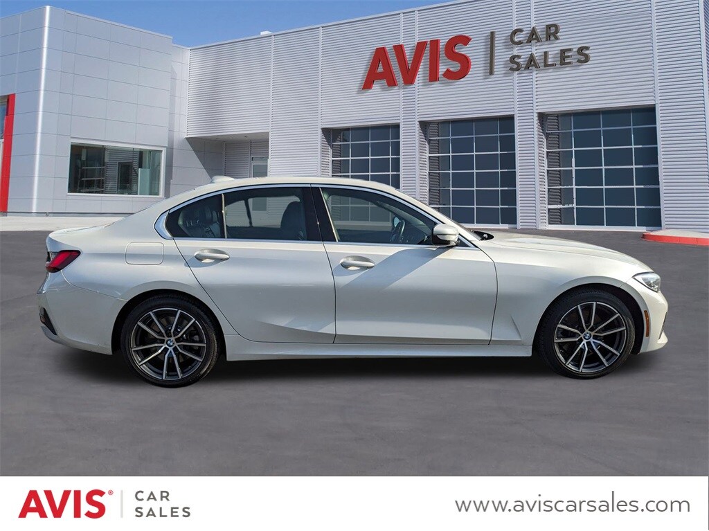 Used 2020 BMW 330i For Sale at AVIS Car Sales VIN 3MW5R7J00L8B06510