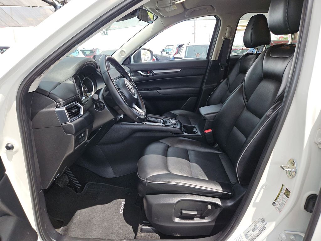 Thumbnail: 2025 Mazda CX-5 - 11