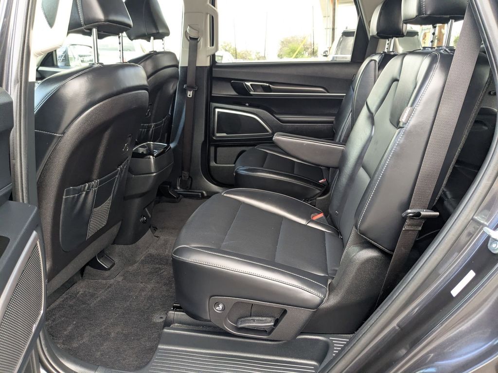 Thumbnail: 2025 Kia Telluride - 26