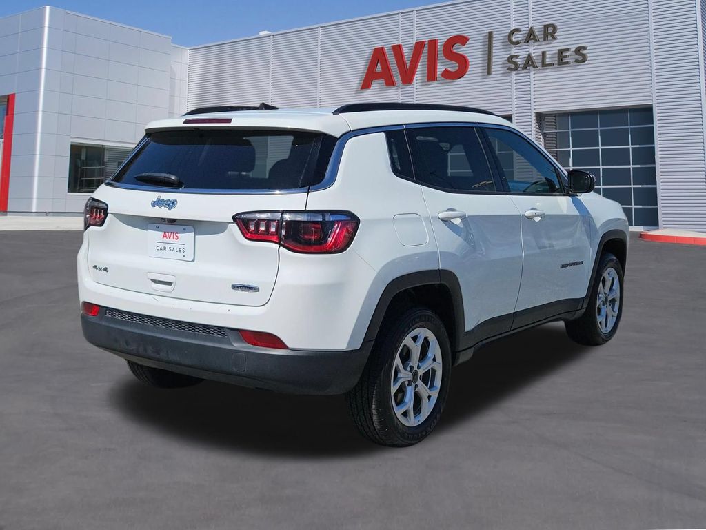 2025 Jeep Compass Latitude - Photo 6