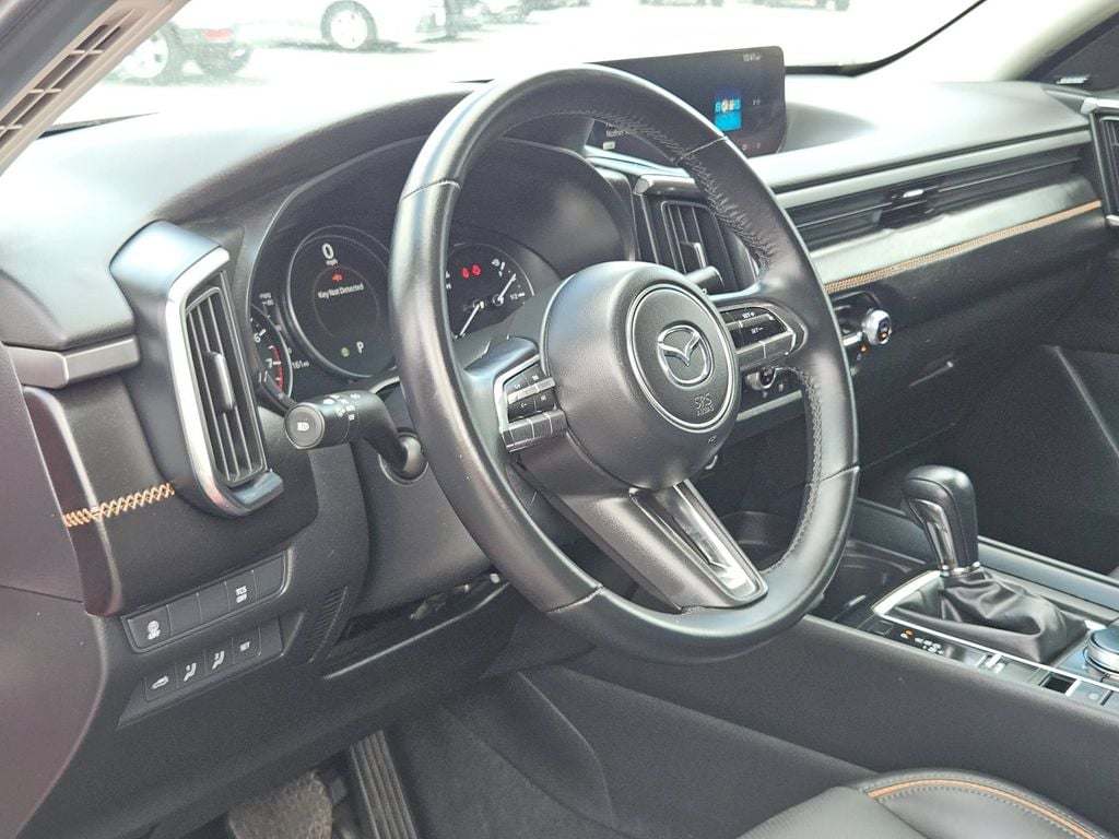 2025 Mazda CX-50 Premium Plus - Photo 13