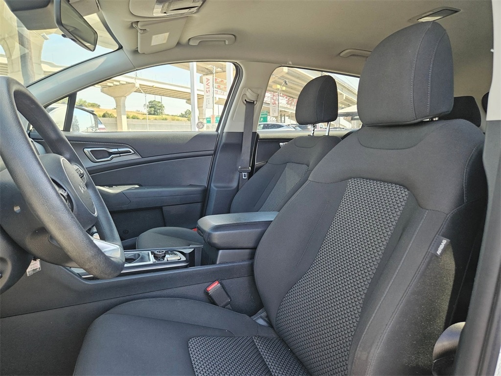 Thumbnail: 2024 Kia Sportage - 13