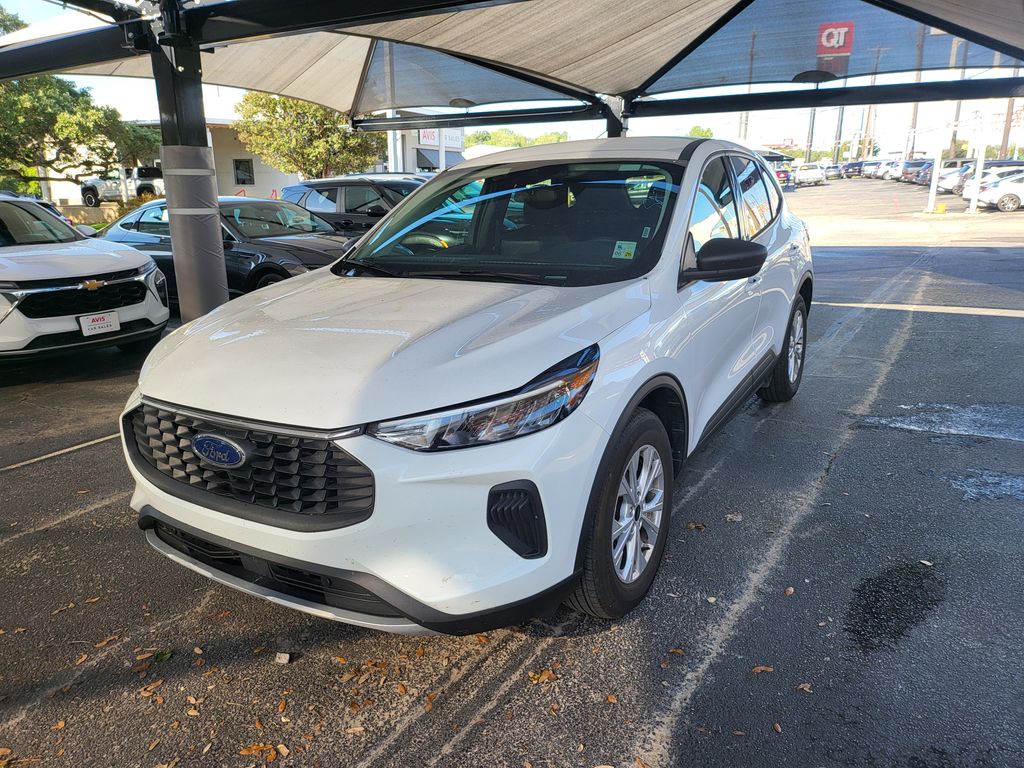 2025 Ford Escape's photo