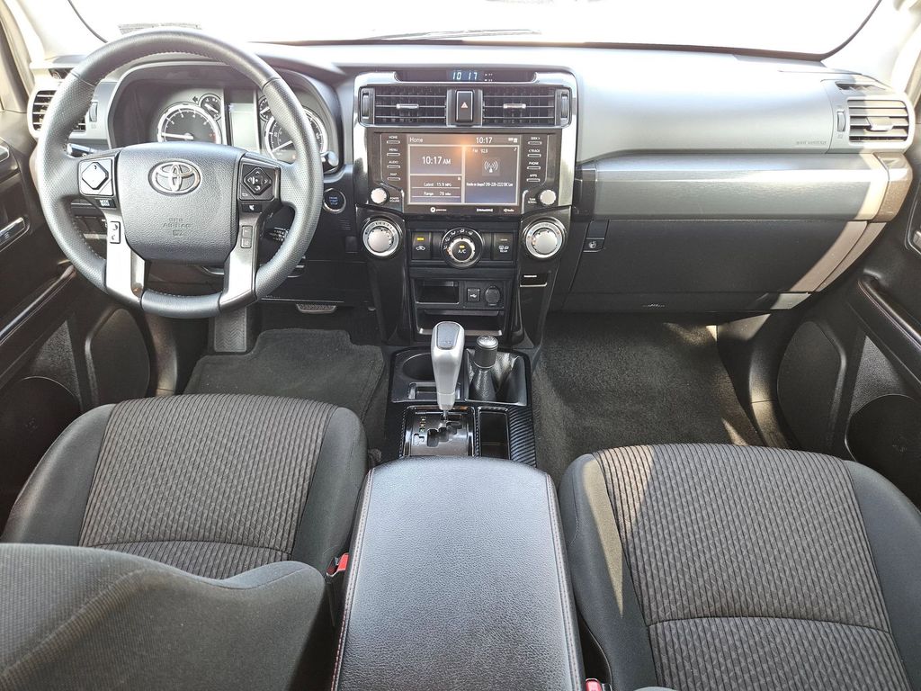 Thumbnail: 2024 Toyota 4Runner - 19