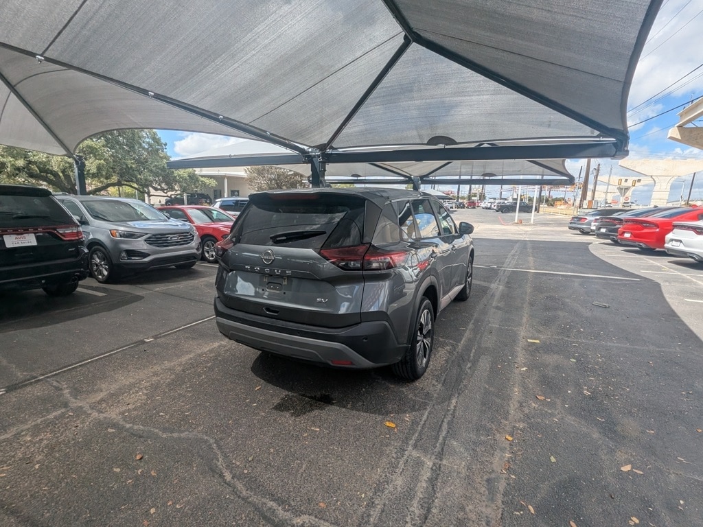 Thumbnail: 2023 Nissan Rogue - 9
