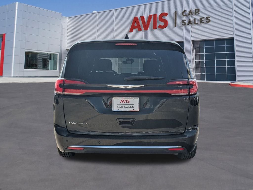 Thumbnail: 2025 Chrysler Pacifica - 5