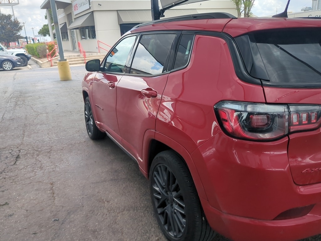 Thumbnail: 2023 Jeep Compass - 10