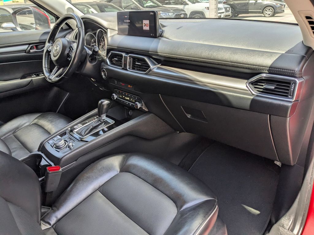 Thumbnail: 2025 Mazda CX-5 - 28