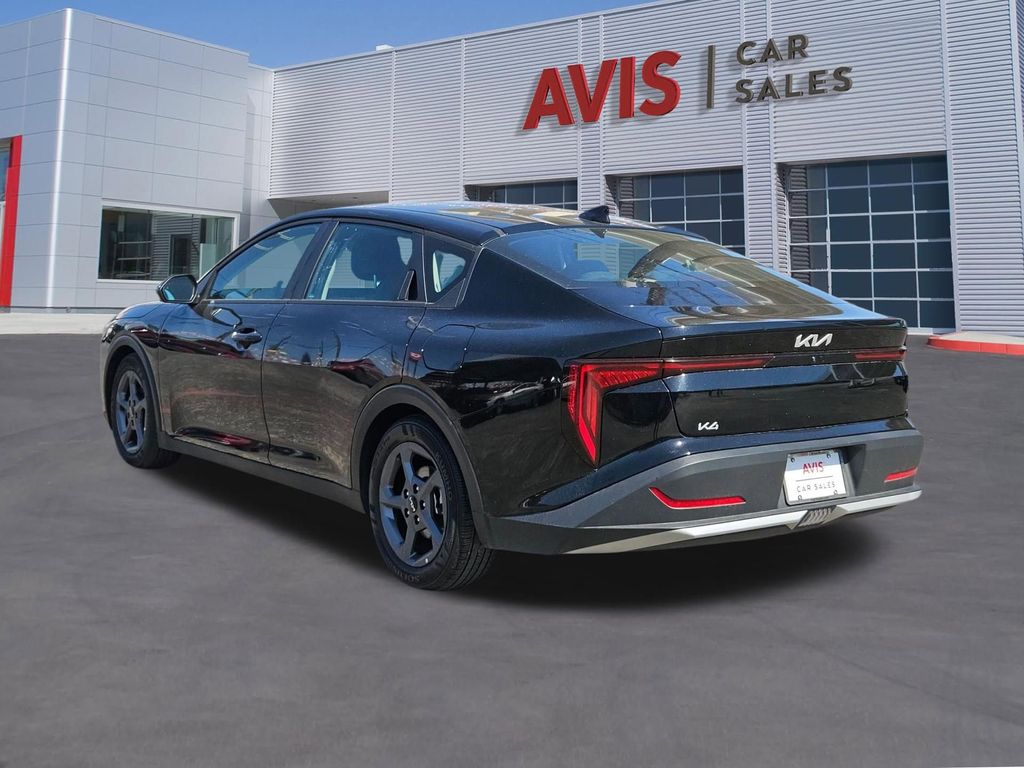 Thumbnail: 2025 Kia K4 - 3