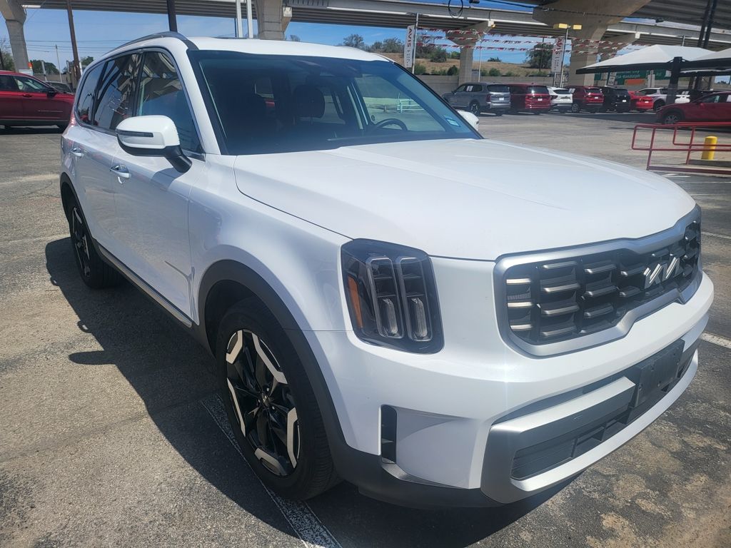 Thumbnail: 2025 Kia Telluride - 3