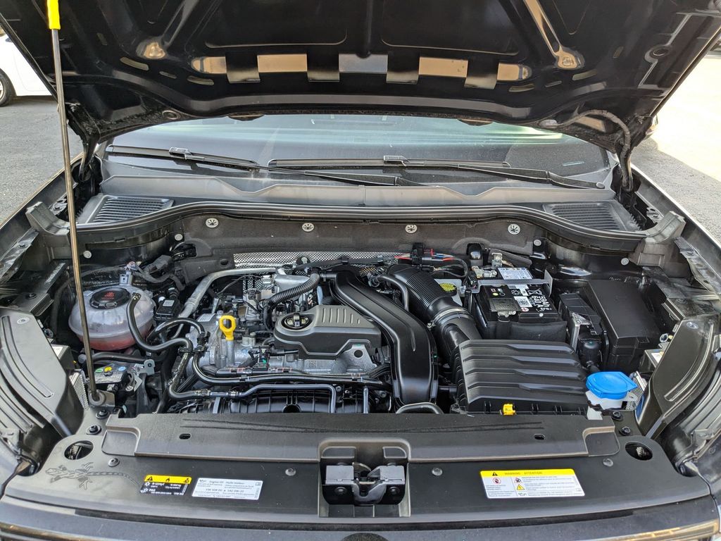 Thumbnail: 2025 Volkswagen Taos - 26