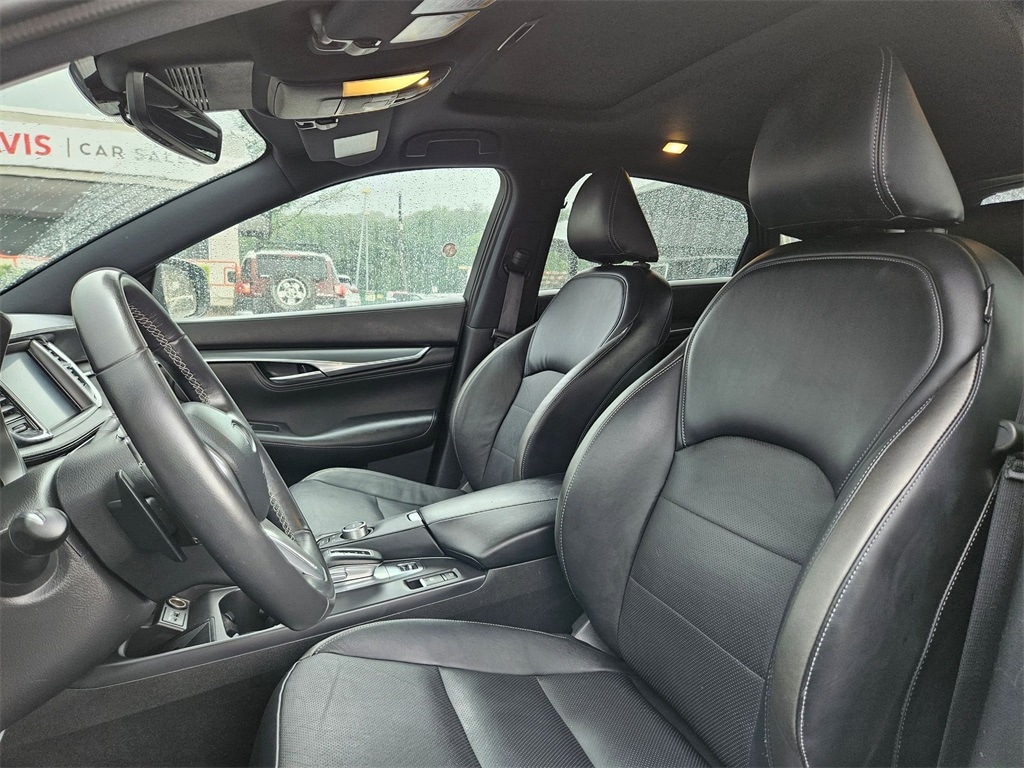 Thumbnail: 2024 INFINITI QX55 - 16