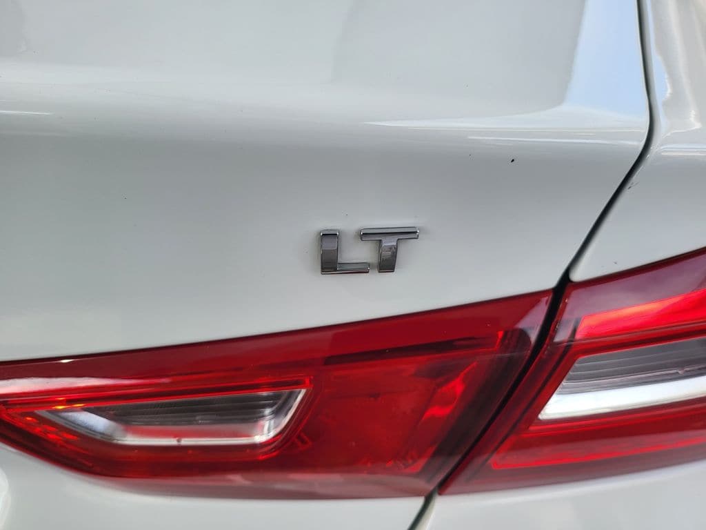 Thumbnail: 2024 Chevrolet Malibu - 8